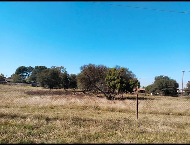 1,123M² VACANT LAND FOR SALE IN RIVERSDALE
